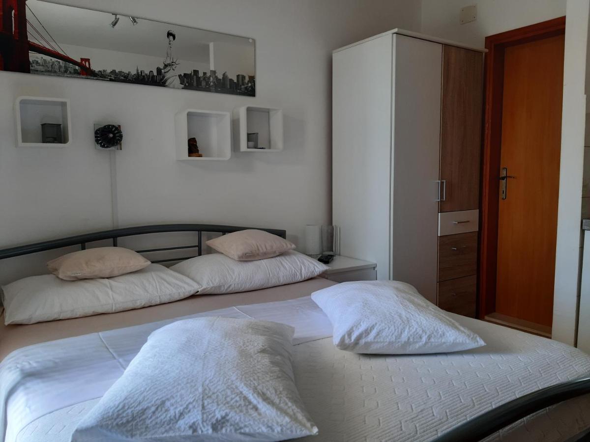 Apartments Anita Gradac  Esterno foto